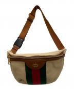 GUCCIグッチ）の古着「ヴィンテージ キャンバス ベルトバッグ」｜ベージュ