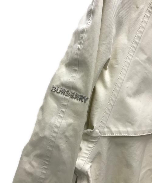 BURBERRY（バーバリー）BURBERRY (バーバリー) スタンドカラーコットンジャケット ベージュ サイズ:48の古着・服飾アイテム