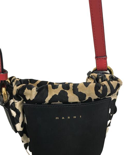 MARNI（マルニ）MARNI (マルニ) gusset leopard-print shoulder bag ブラック×ベージュの古着・服飾アイテム