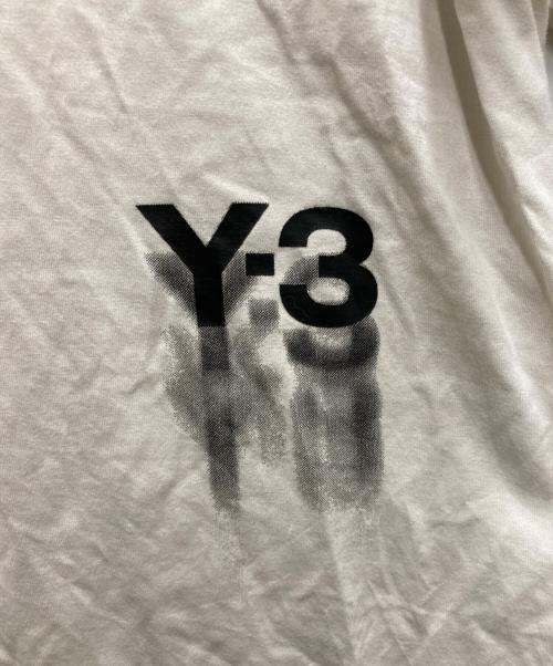 Y-3（ワイスリー）Y-3 (ワイスリー) GFX SS TEE ホワイト サイズ:Mの古着・服飾アイテム