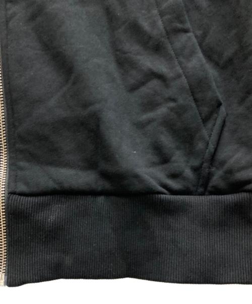 FRED PERRY（フレッドペリー）FRED PERRY (フレッドペリー) ジップアップパーカー ブラック サイズ:Lの古着・服飾アイテム