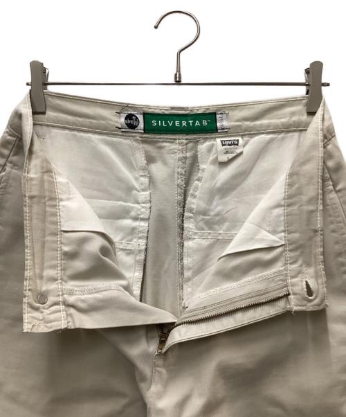 Levi's SILVER TAB（リーバイス シルバータブ）Levi's SILVER TAB (リーバイス シルバータブ) 90`Sバギーチノトラウザー ホワイト サイズ:9JR.M(ｷｯｽﾞ規格１５０ｃｍの古着・服飾アイテム