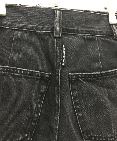 ALEXANDER WANG（アレキサンダー・ワン）ALEXANDER WANG (アレキサンダー・ワン) ベルテッドデニムショーツ ブラック サイズ:W25の古着・服飾アイテム