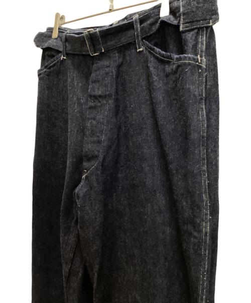 COMOLI（コモリ）COMOLI (コモリ) 24SS DENIM BELTED PANTS インディゴ サイズ:3の古着・服飾アイテム