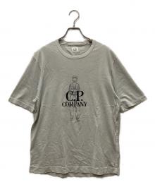 C.P COMPANY（シーピーカンパニー）の古着「25SS刺繍ロゴTシャツ」｜グレー