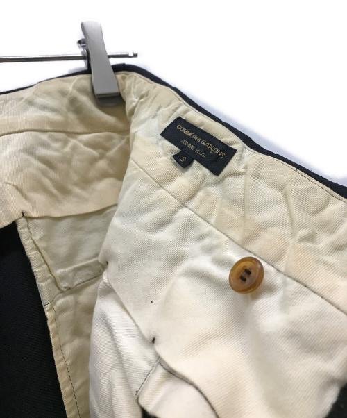 COMME des GARCONS HOMME PLUS（コムデギャルソンオムプリュス）COMME des GARCONS HOMME PLUS (コムデギャルソンオムプリュス) ポリ縮絨ワイド2タックスラックス ブラック サイズ:Sの古着・服飾アイテム