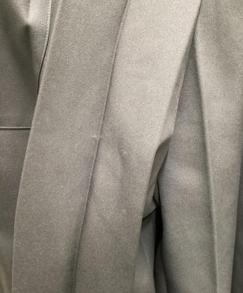 me ISSEY MIYAKE（ミーイッセイ ミヤケ）me ISSEY MIYAKE (ミーイッセイ ミヤケ) プリーツ ワイド パンツ グレー サイズ:FREEの古着・服飾アイテム
