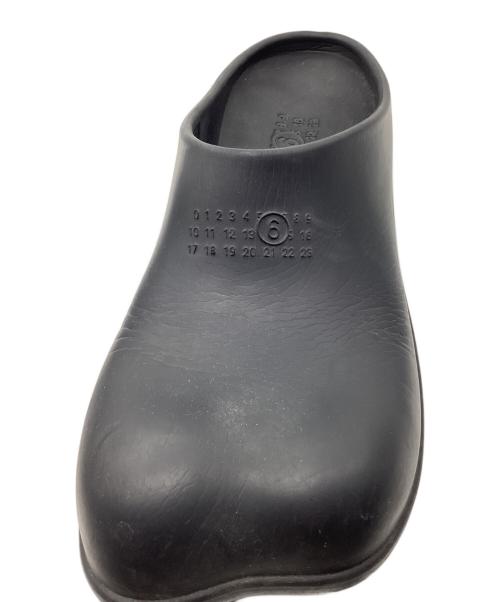 MM6 Maison Margiela（エムエムシックスメゾンマルジェラ）MM6 Maison Margiela (エムエムシックスメゾンマルジェラ) ANATOMIC CLOG SLIPPER ブラック サイズ:EU 41-42の古着・服飾アイテム
