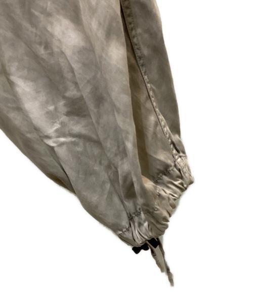 Maison MIHARA YASUHIRO（メゾン ミハラ ヤスヒロ）Maison MIHARA YASUHIRO (メゾン ミハラ ヤスヒロ) Satin Cargo Pants グレー サイズ:36の古着・服飾アイテム