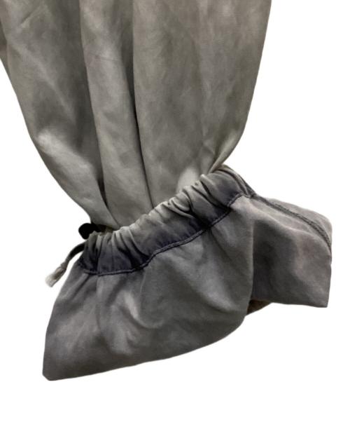 Maison MIHARA YASUHIRO（メゾン ミハラ ヤスヒロ）Maison MIHARA YASUHIRO (メゾン ミハラ ヤスヒロ) Satin Cargo Pants グレー サイズ:36の古着・服飾アイテム