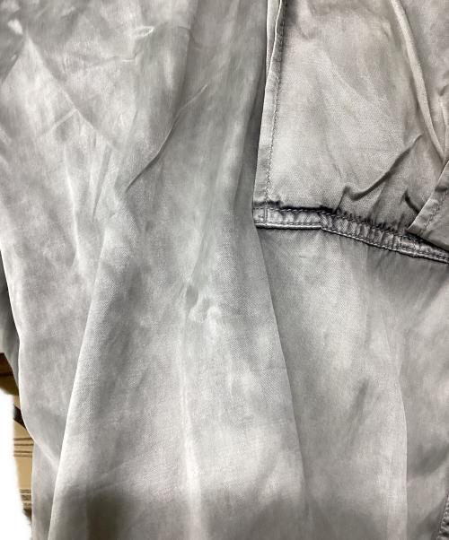 Maison MIHARA YASUHIRO（メゾン ミハラ ヤスヒロ）Maison MIHARA YASUHIRO (メゾン ミハラ ヤスヒロ) Satin Cargo Pants グレー サイズ:36の古着・服飾アイテム