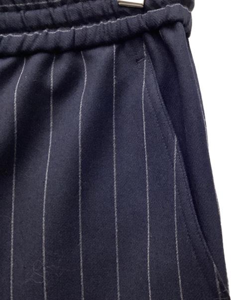 KITH（キス）KITH (キス) Pinstripe Elmhurst Pant ネイビー サイズ:Sの古着・服飾アイテム