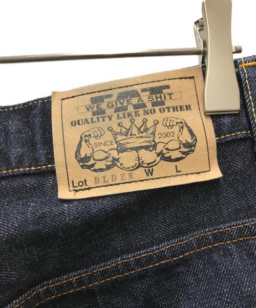 FAT（エフエーティー）FAT (エフエーティー) BLUDOZER デニムパンツ インディゴ サイズ:SKINNYの古着・服飾アイテム