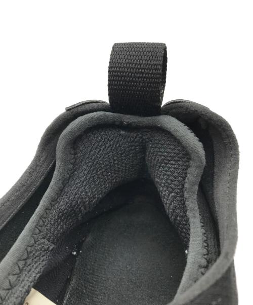 NIKE（ナイキ）NIKE (ナイキ) W AIR MAX SNDR GTX BLACK/DK SMOKE GREY ブラック サイズ:27.5cmの古着・服飾アイテム