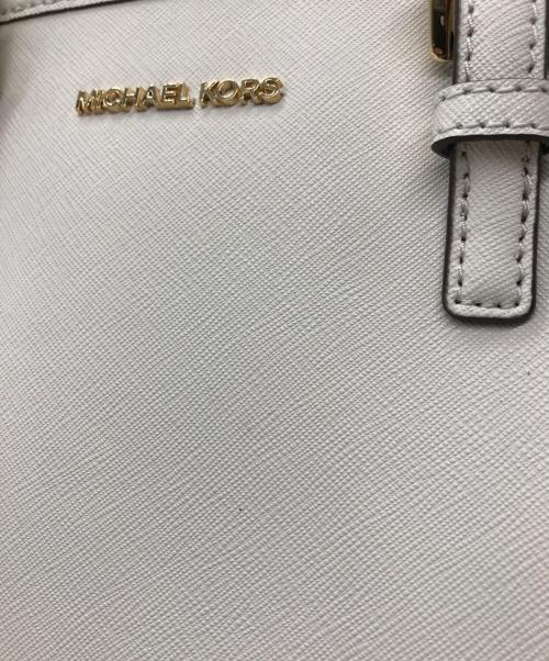 MICHAEL KORS（マイケルコース）MICHAEL KORS (マイケルコース) 2WAYバッグ ベージュの古着・服飾アイテム