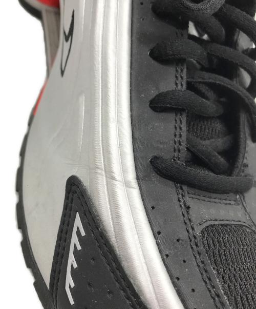 NIKE（ナイキ）NIKE (ナイキ) SHOX R4 METALLIC SILVER/METALLIC SILVER-BLACK ブラック サイズ:26.5cmの古着・服飾アイテム