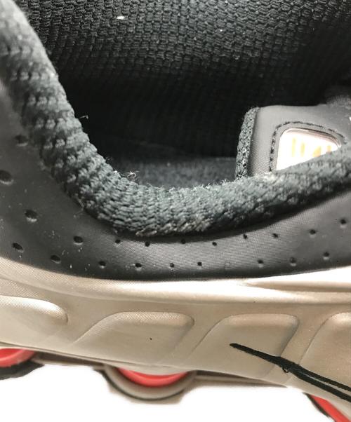 NIKE（ナイキ）NIKE (ナイキ) SHOX R4 METALLIC SILVER/METALLIC SILVER-BLACK ブラック サイズ:26.5cmの古着・服飾アイテム