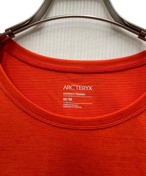 ARC'TERYX（アークテリクス）ARC'TERYX (アークテリクス) ティーマクルーショートスリーブ オレンジ サイズ:Mの古着・服飾アイテム