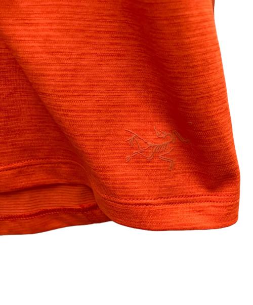 ARC'TERYX（アークテリクス）ARC'TERYX (アークテリクス) ティーマクルーショートスリーブ オレンジ サイズ:Mの古着・服飾アイテム