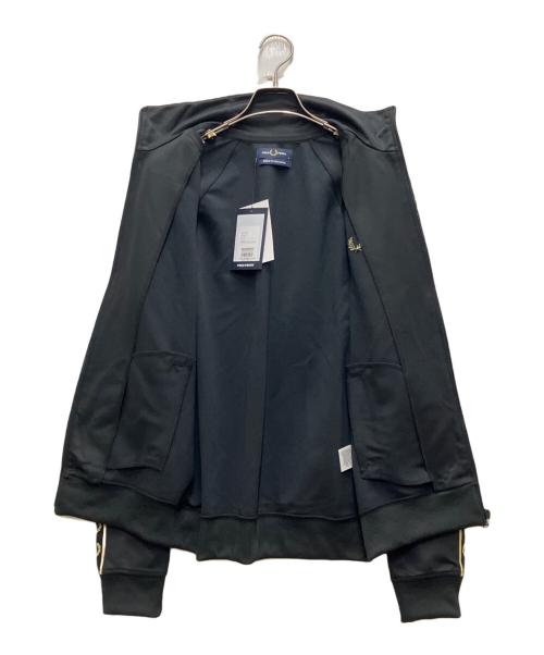 FRED PERRY（フレッドペリー）FRED PERRY (フレッドペリー) コントラストテープトラックジャケット ブラック サイズ:Mの古着・服飾アイテム