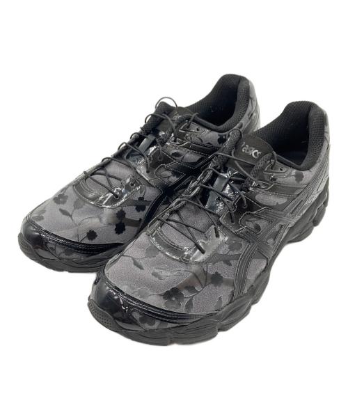 asics（アシックス）asics (アシックス) CECILIE BAHNSEN (セシリーバンセン) GEL-CUMULUS 16 SSCB ブラック サイズ:27.5の古着・服飾アイテム