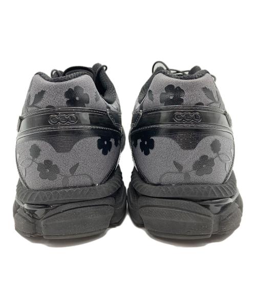asics（アシックス）asics (アシックス) CECILIE BAHNSEN (セシリーバンセン) GEL-CUMULUS 16 SSCB ブラック サイズ:27.5の古着・服飾アイテム