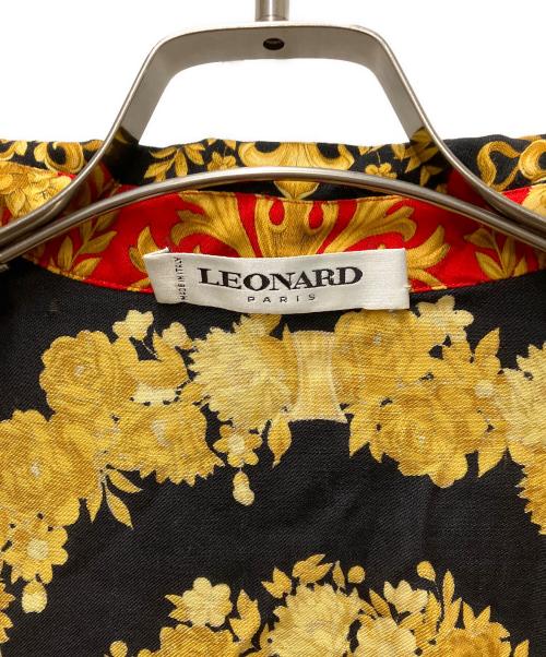LEONARD PARIS（レオナール パリ）LEONARD PARIS (レオナール パリ) バロック柄シルク混シャツ ブラック×レッド サイズ:1の古着・服飾アイテム