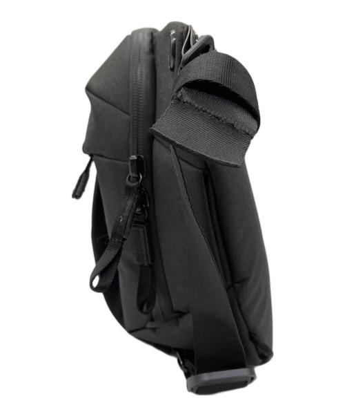 peak design（ピークデザイン）peak design (ピークデザイン) Everyday Sling 6L ブラックの古着・服飾アイテム