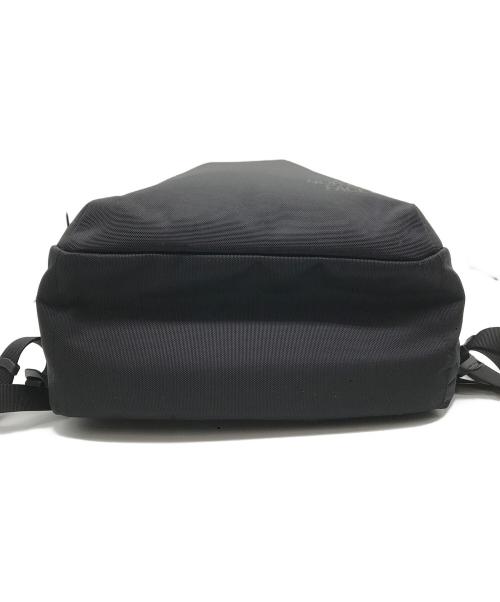THE NORTH FACE（ザ ノース フェイス）THE NORTH FACE (ザ ノース フェイス) Shuttle Daypack ブラックの古着・服飾アイテム