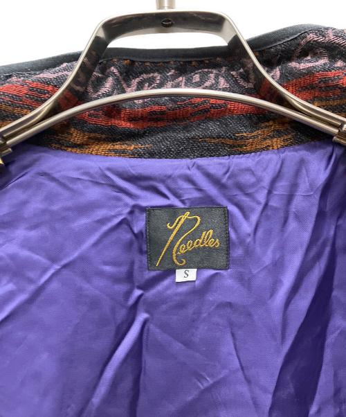 Needles（ニードルズ）Needles (ニードルズ) 23AW PIPING QUILT VEST ブラウン×パープル サイズ:Sの古着・服飾アイテム