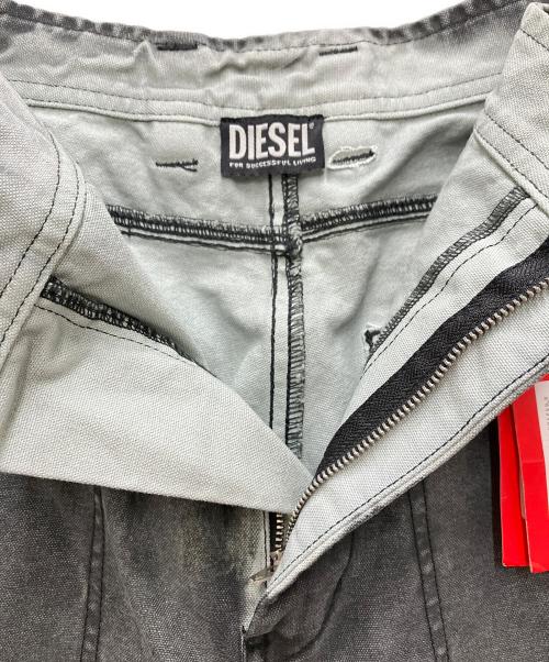 DIESEL（ディーゼル）DIESEL (ディーゼル) P-CHART BAGGY JEANS グレー サイズ:52の古着・服飾アイテム