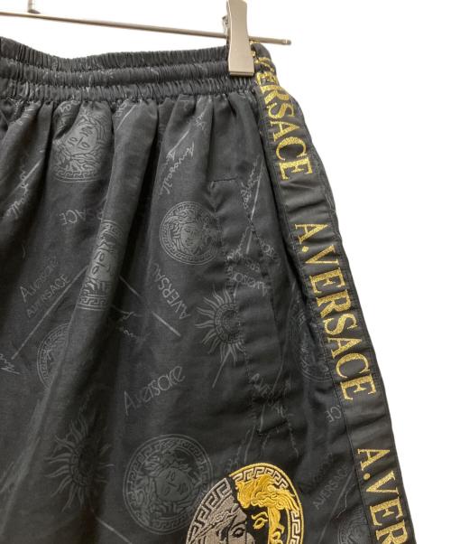 A.VERSACE（アルフレッドヴェルサーチ）A.VERSACE (アルフレッドヴェルサーチ) メデューサロゴトラックセットアップ ブラック サイズ:Lの古着・服飾アイテム