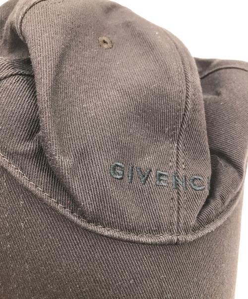 GIVENCHY（ジバンシィ）GIVENCHY (ジバンシィ) ロゴキャップ ブラウンの古着・服飾アイテム