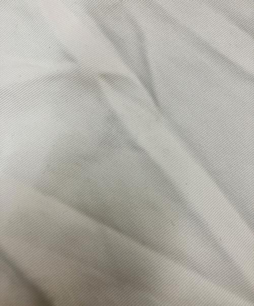 AURALEE（オーラリー）AURALEE (オーラリー) WASHED FINX CHINO ONEーTUCK PANTS ホワイト サイズ:4の古着・服飾アイテム