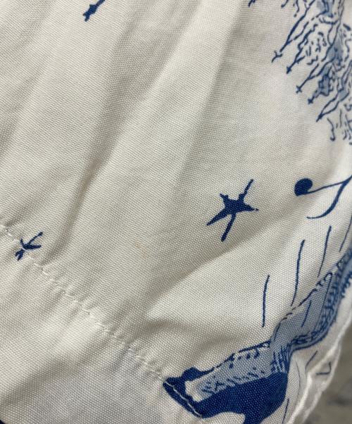 Porter Classic（ポータークラシック）Porter Classic (ポータークラシック) BLONDES PREFER PC ALOHA SHIRT ホワイト×ブルー サイズ:Lの古着・服飾アイテム