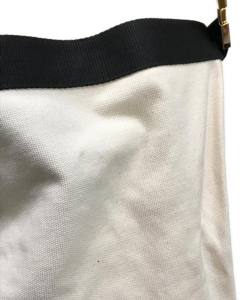 sacai（サカイ）sacai (サカイ) ランドリーバッグ ホワイト×ネイビーの古着・服飾アイテム