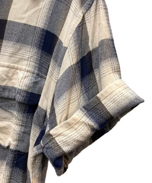 SUGARHILL（シュガーヒル）SUGARHILL (シュガーヒル) OMBRE HALF SLEEVE SHIRTS ホワイト×ネイビー サイズ:2の古着・服飾アイテム