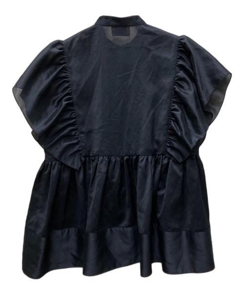 UNITED ARROWS TOKYO（ユナイテッドアローズトウキョウ）UNITED ARROWS TOKYO (ユナイテッドアローズトウキョウ) 26SS シルキー ギャザー フリルブラウス ‐ウォッシャブル‐ ネイビー サイズ:FREEの古着・服飾アイテム