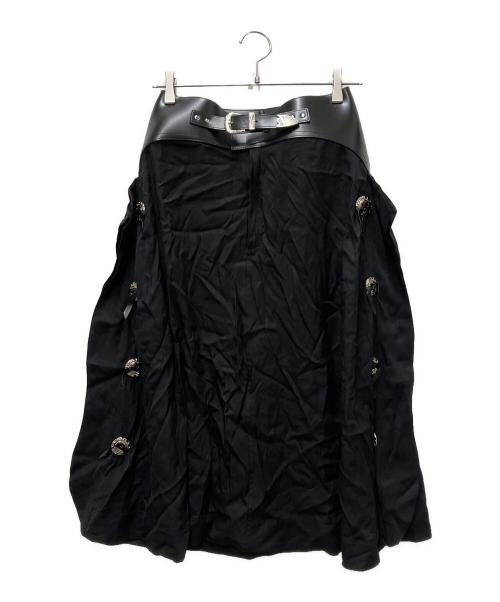 TOGA PULLA（トーガ プルラ）TOGA PULLA (トーガ プルラ) バックルベルト付きスカート ブラック サイズ:34の古着・服飾アイテム