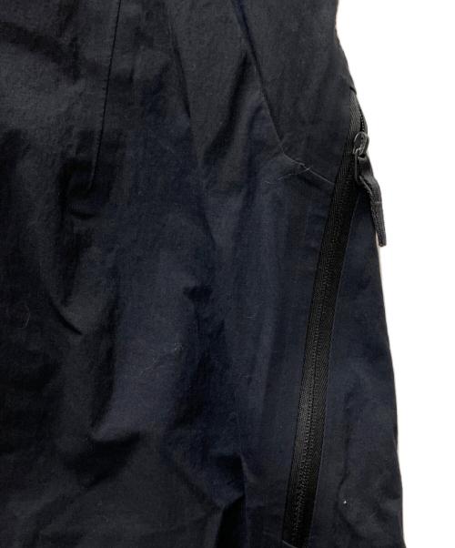 ARC'TERYX VEILANCE（アークテリクスヴェイランス）ARC'TERYX VEILANCE (アークテリクスヴェイランス) SPERE LT CARGO PANT Ｍ ブラック サイズ:30－Rの古着・服飾アイテム