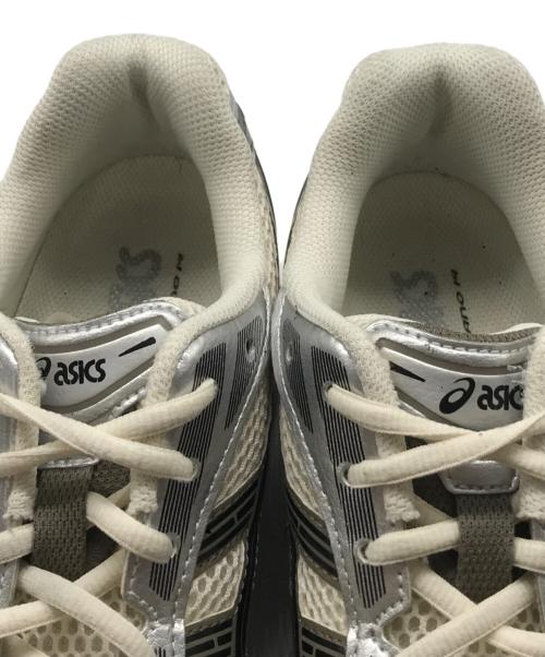 asics（アシックス）asics (アシックス) GEL-KAYANO 14 ホワイト×グレー サイズ:27の古着・服飾アイテム
