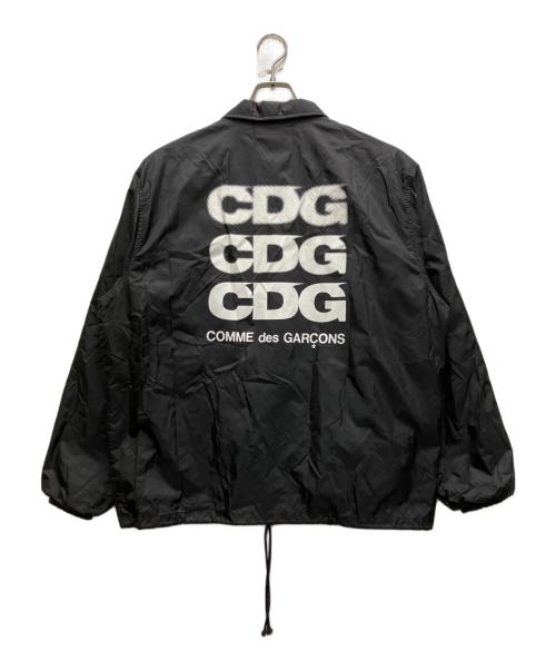CDG（シーディージー）CDG (シーディージー) バッグプリントコーチジャケット ブラック サイズ:Ｌの古着・服飾アイテム