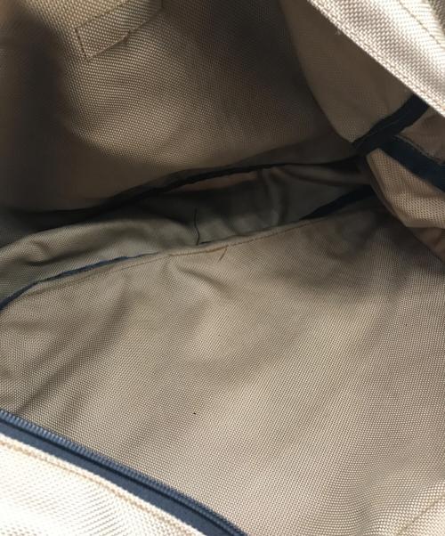 Eddie Bauer（エディーバウアー）Eddie Bauer (エディーバウアー) 80s~90sショルダーバッグ カーキの古着・服飾アイテム
