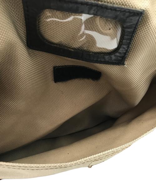 Eddie Bauer（エディーバウアー）Eddie Bauer (エディーバウアー) 80s~90sショルダーバッグ カーキの古着・服飾アイテム