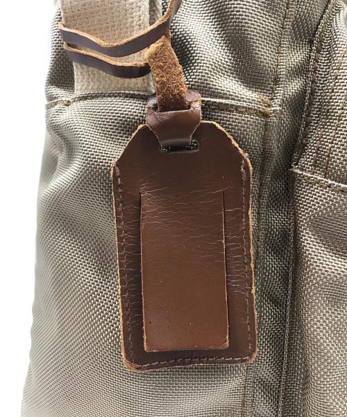 Eddie Bauer（エディーバウアー）Eddie Bauer (エディーバウアー) 80s~90sショルダーバッグ カーキの古着・服飾アイテム