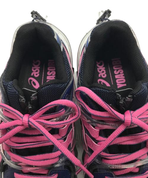 asics（アシックス）asics (アシックス) YOASOBI (ヨアソビ) GEL KINETIC FLUENT ネイビー サイズ:23の古着・服飾アイテム