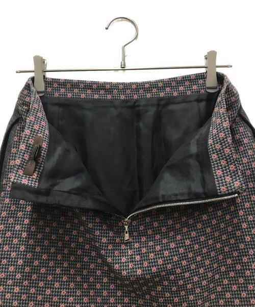 LOUIS VUITTON（ルイ ヴィトン）LOUIS VUITTON (ルイ ヴィトン) シルク混 千鳥柄ミニスカート グレー サイズ:36の古着・服飾アイテム