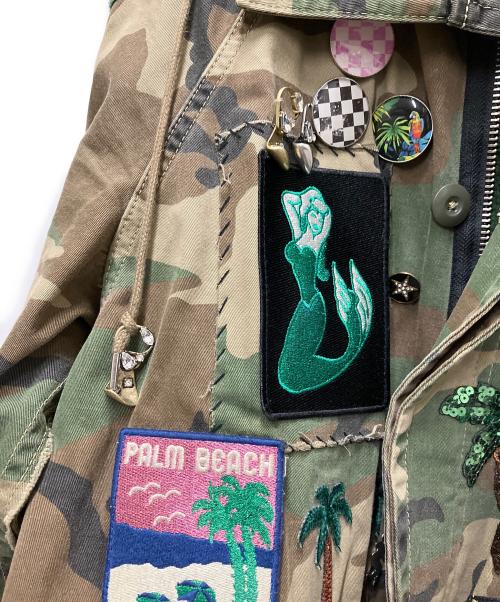 MARC JACOBS（マークジェイコブス）MARC JACOBS (マークジェイコブス) パッチ＆チャーム付 カモフラージュ柄 ミリタリージャケット マルチカラー サイズ:XSの古着・服飾アイテム
