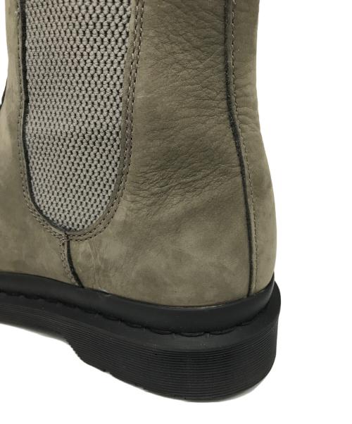 Dr.Martens（ドクターマーチン）Dr.Martens (ドクターマーチン) 2976 Milled Nubuck Chelsea Boots グレー サイズ:UK9の古着・服飾アイテム