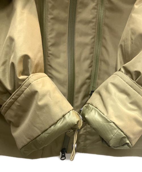 DESCENTE ALLTERRAIN（デザイント オルテライン）Descente ALLTERRAIN (デザイント オルテライン) TRANSFORM DOWN COAT グリーン サイズ:Mの古着・服飾アイテム